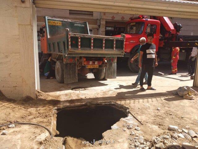 نشست زمین در خیابان سی متری جی