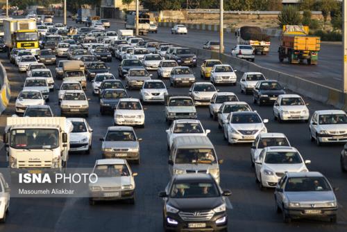 نارضایتی اهالی شهریار از ترافیک سه راه شهریار و تکمیل نشدن پل زیر گذر فتح