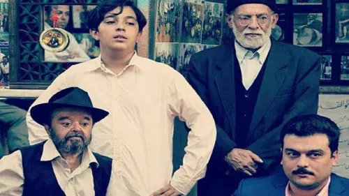 پهلوان هیچ گاه نمی میرد از شبکه نمایش بخش می شود
