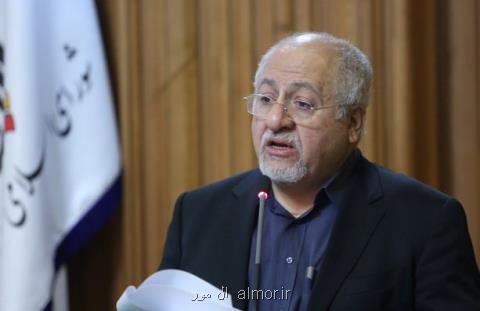 اعتراض یك عضو شورا درباره بررسی طرح دو فوریتی انتخابات شورایاری ها